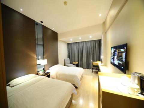 Super 8 Guangzhou Railyway Station Hotel Bagian luar foto